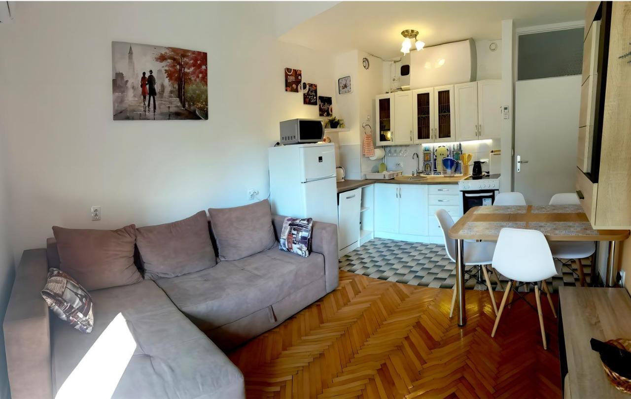 Dlx Apartman Adriatics ヘルツェグ・ノヴィ エクステリア 写真